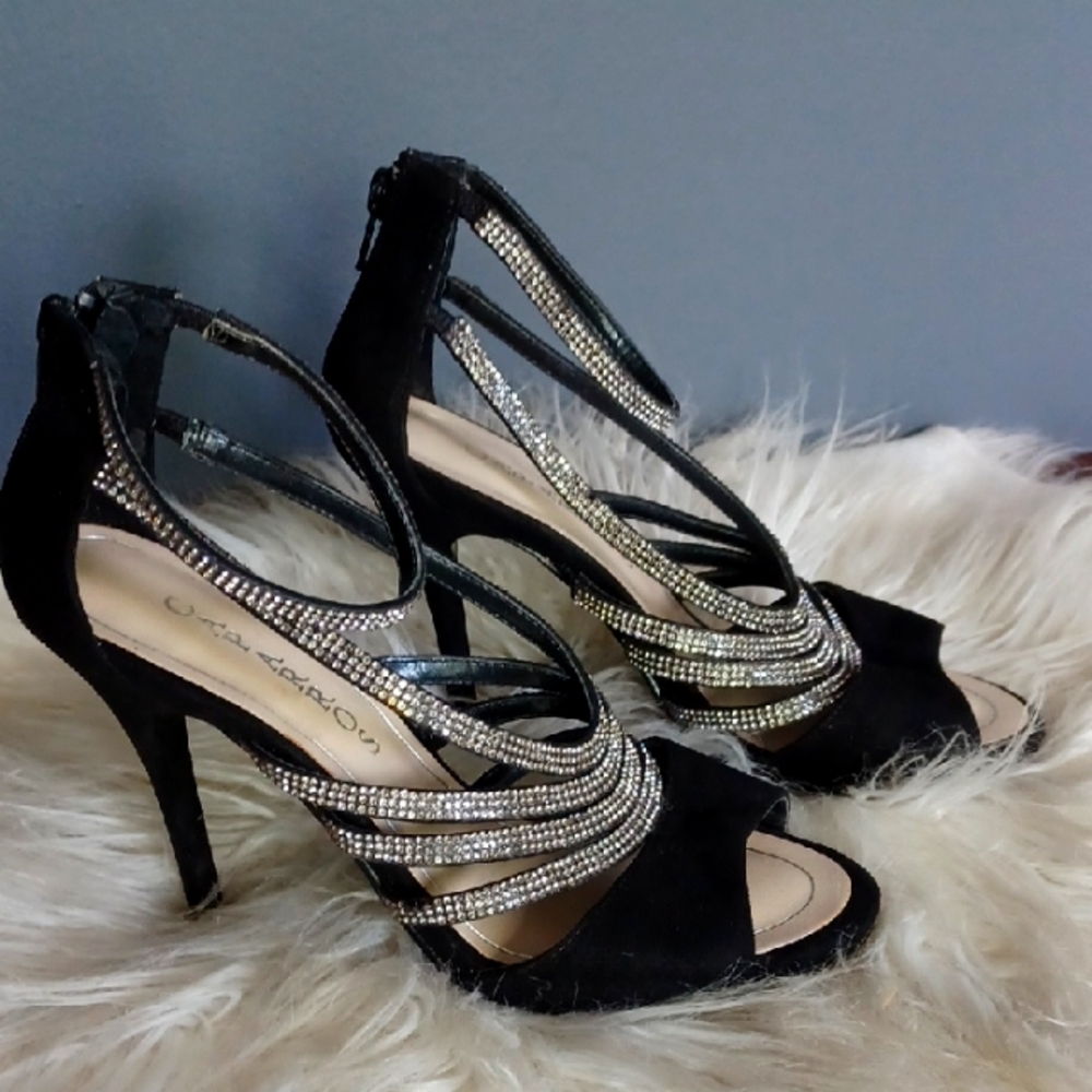 Caparros Heels